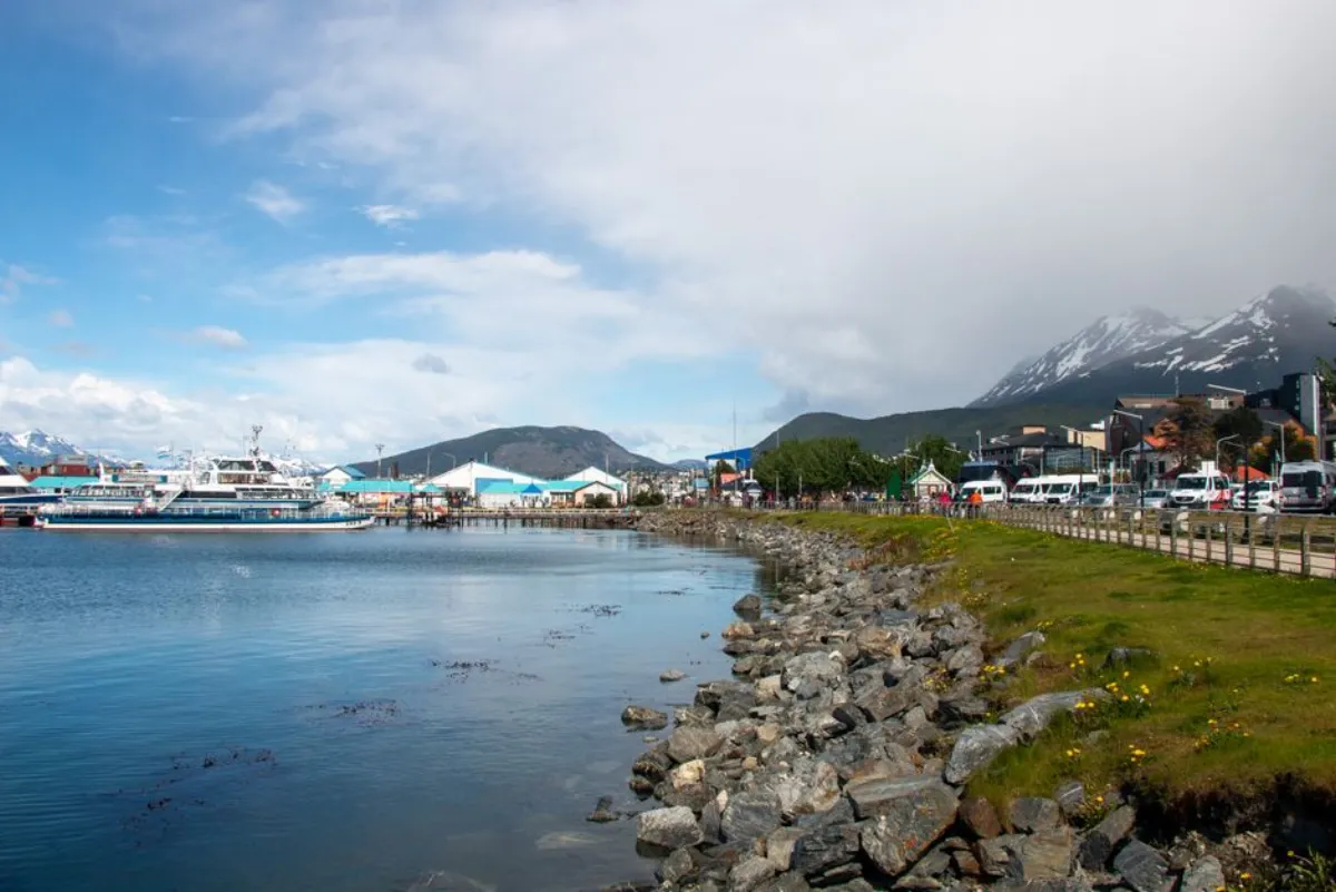 Ushuaia coast